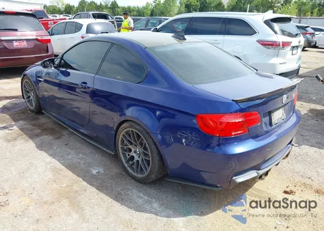 2011 BMW M3 z USA, uszkodzony, nr VIN WBSKG9C53BE368445